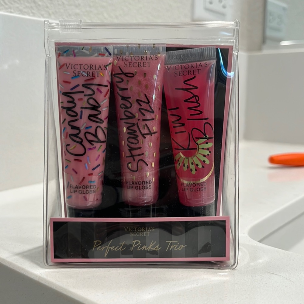 Perfect pinks lip gloss trio